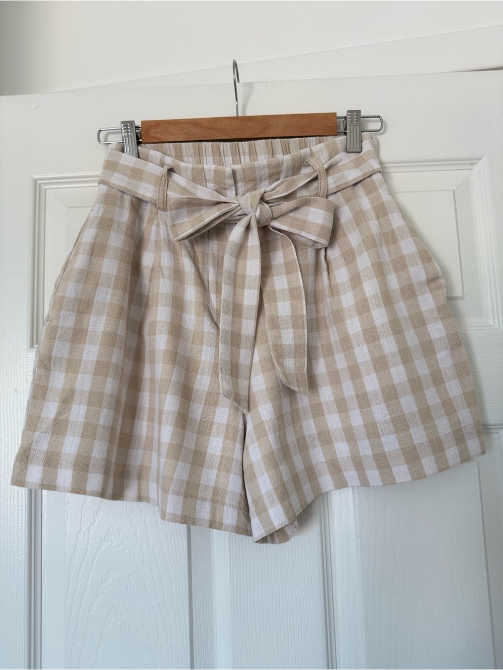 Zara Beige and White Gingham High-Waist Tie-Belt Shorts